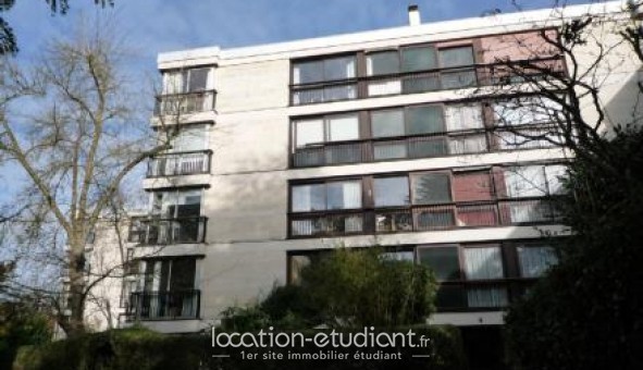 Logement étudiant Studio à Fontenay le Fleury (78330)
