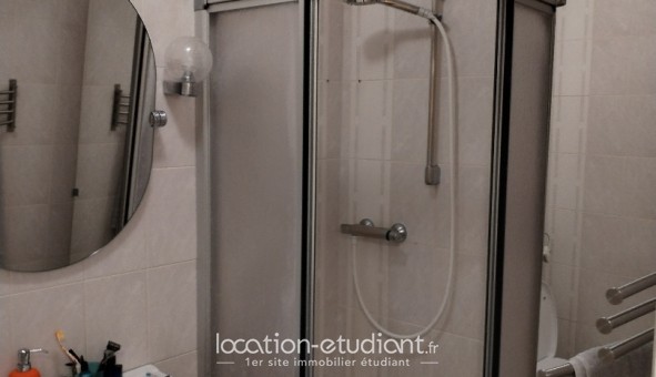 Logement étudiant Studio à Fontenay le Fleury (78330)