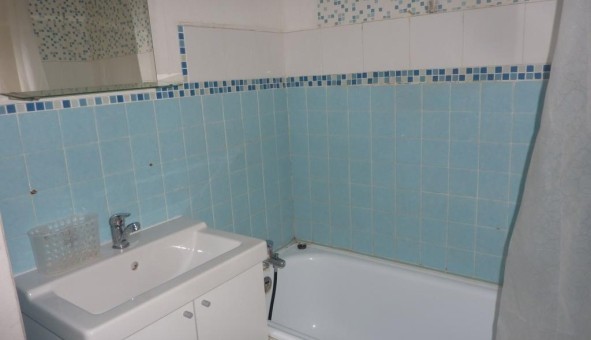 Logement tudiant Studio à Fontenay le Fleury (78330)