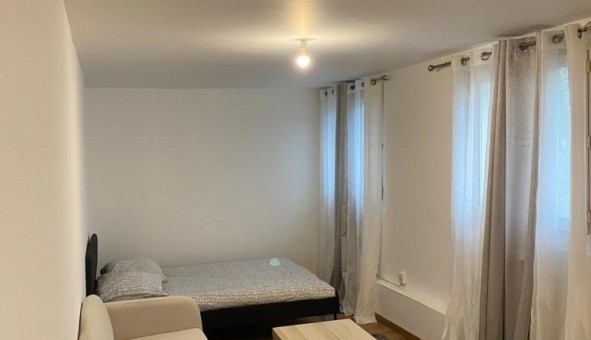 Logement �tudiant Location Studio Vide Fontenay le Fleury (78330)