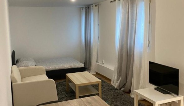 Logement �tudiant Studio &agrave; Fontenay le Fleury (78330)