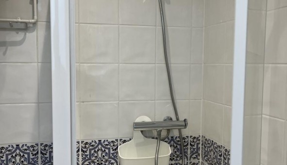 Logement tudiant Studio à Fontenay sous Bois (94120)