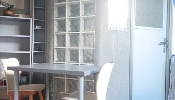 Logement �tudiant Studio &agrave; Fontenay sous Bois (94120)