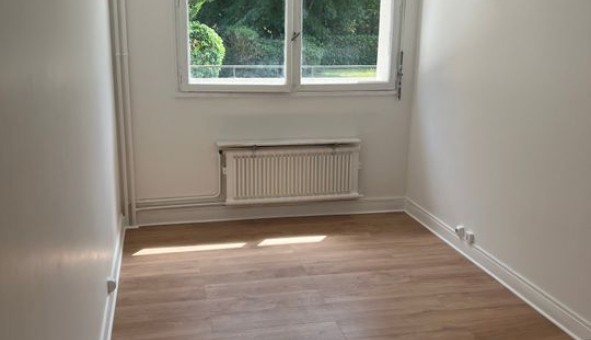 Logement �tudiant Studio &agrave; Fontenay sous Bois (94120)