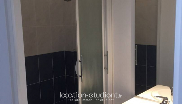 Logement tudiant Studio à Fougres (35300)