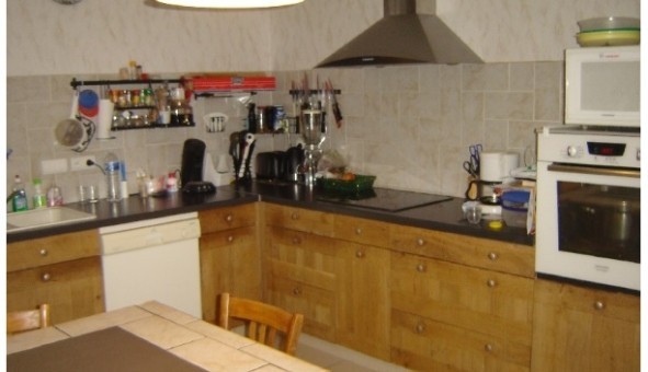 Logement tudiant Studio à Fourneaux (42470)