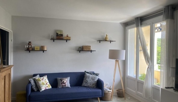 Logement tudiant Studio à Francheville (69340)