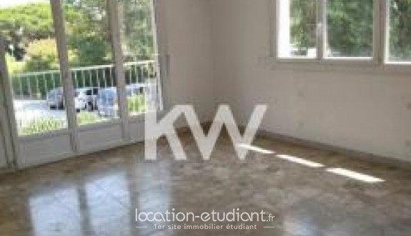 Logement tudiant Studio à Frjus (83600)
