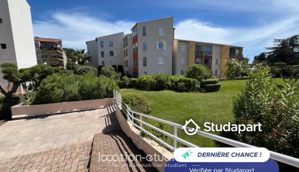 Logement étudiant Location Studio Meublé Fréjus (83600)