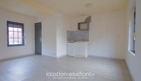 Logement tudiant Studio à Fresnoy ls Roye (80700)