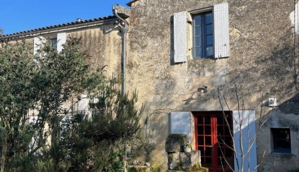 Logement tudiant Studio à Fronsac (33126)