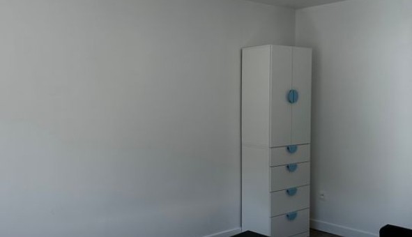 Logement �tudiant Studio &agrave; Gaillon sur Montcient (78250)