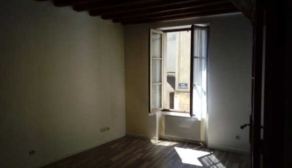 Logement �tudiant Studio &agrave; Gaillon sur Montcient (78250)