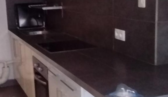 Logement tudiant Studio à Gardanne (13120)