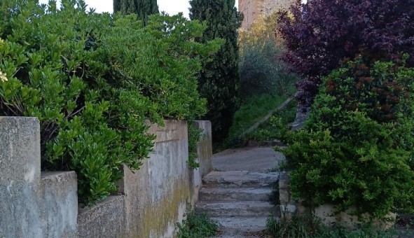 Logement tudiant Studio à Gardanne (13120)