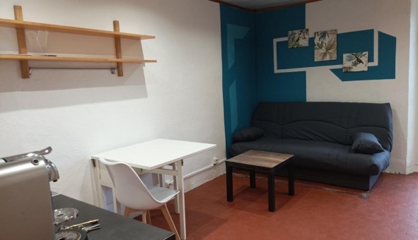 Logement tudiant Location Studio Vide Gardanne (13120)