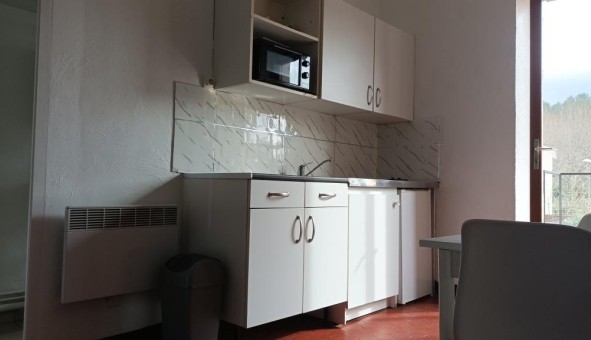 Logement tudiant Studio à Gardanne (13120)