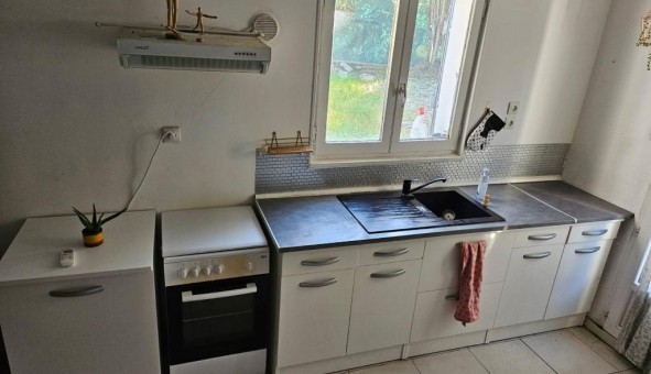 Logement tudiant Studio à Gardanne (13120)