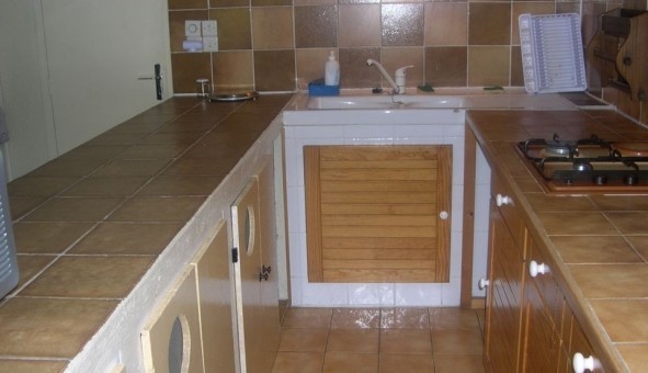 Logement �tudiant Studio &agrave; Gardanne (13120)