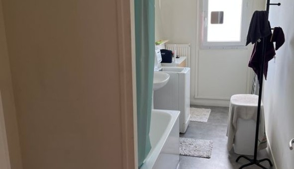 Logement �tudiant Studio &agrave; Garges l�s Gonesse (95140)