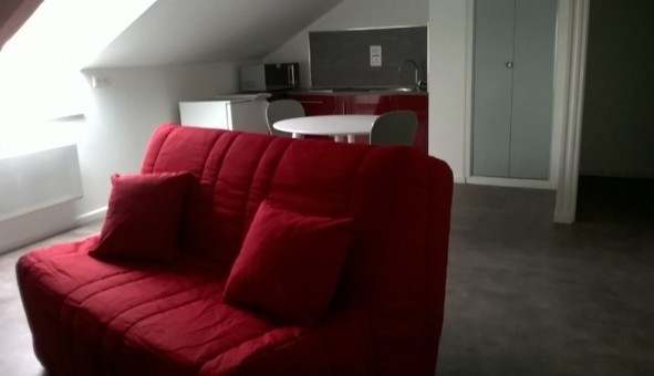 Logement tudiant Studio à Gennetines (03400)