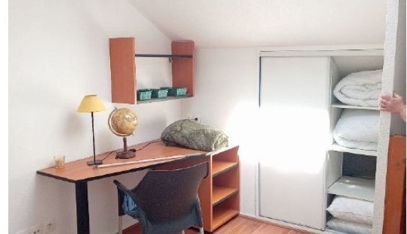 Logement �tudiant Studio &agrave; Gi�res (38610)