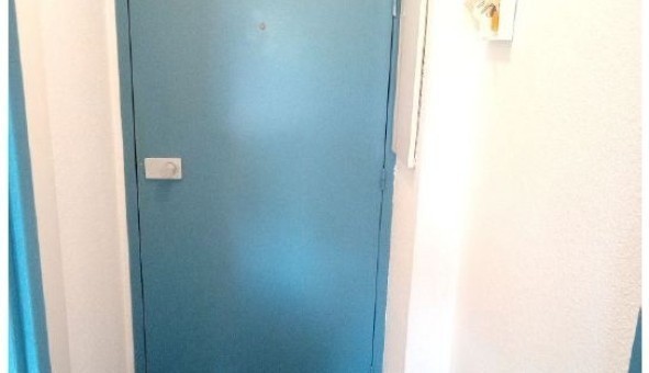 Logement �tudiant Studio &agrave; Gi�res (38610)