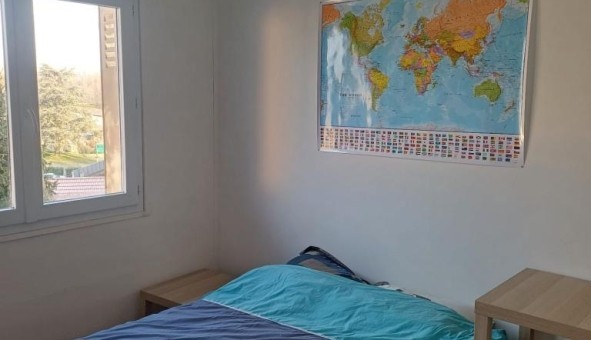 Logement �tudiant Studio &agrave; Gi�res (38610)
