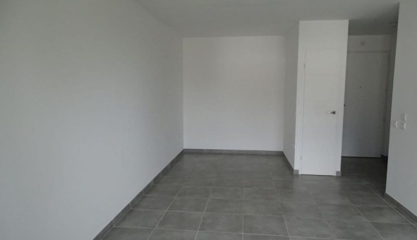 Logement �tudiant Studio &agrave; Gi�res (38610)