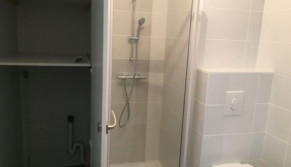 Logement �tudiant Studio &agrave; Gi�res (38610)