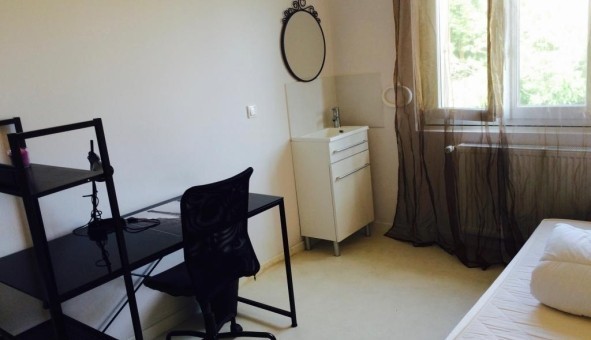 Logement tudiant Studio à Gometz la Ville (91400)