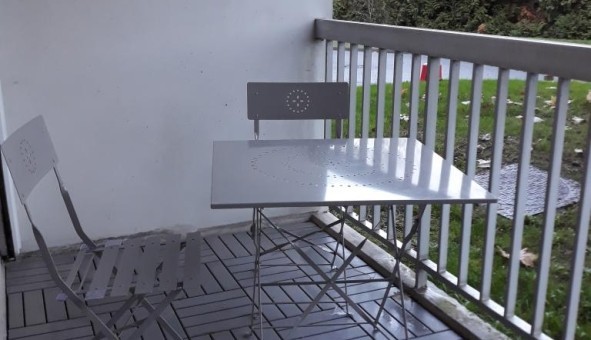 Logement �tudiant Studio &agrave; Gometz la Ville (91400)