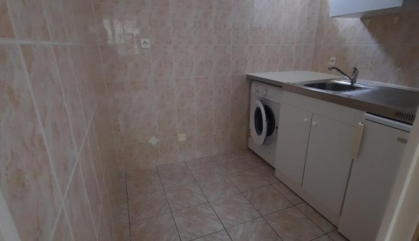 Logement �tudiant Studio &agrave; Gometz la Ville (91400)