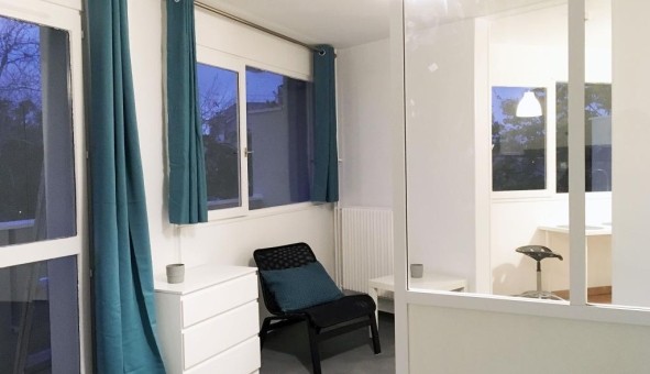 Logement tudiant Location Studio Vide Gometz le Chtel (91940)