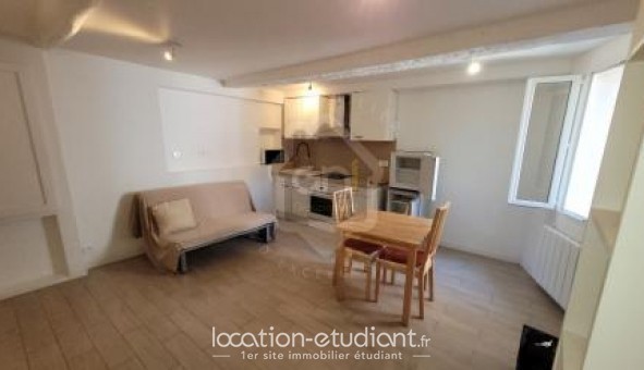 Logement tudiant Location Studio Vide Gonfaron (83590)