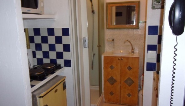 Logement tudiant Studio à Grasse (06130)