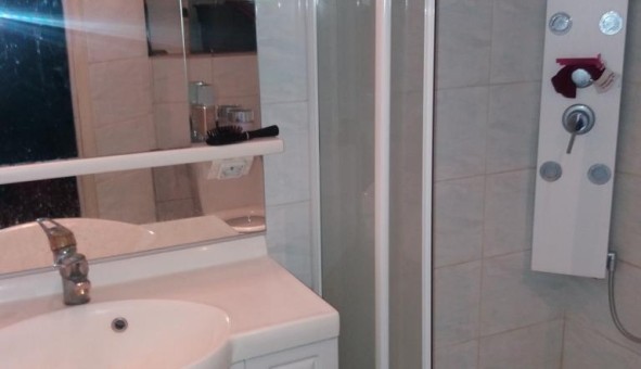 Logement étudiant Studio à Grenoble (38000)