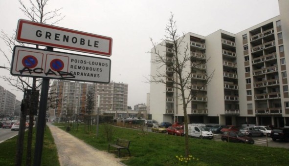 Logement tudiant Studio à Grenoble (38000)