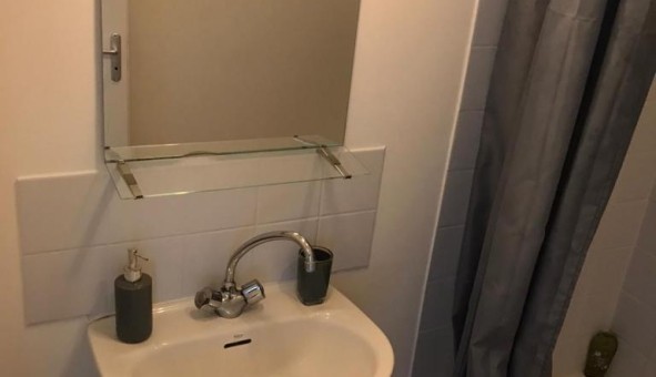 Logement tudiant Studio à Grenoble (38000)