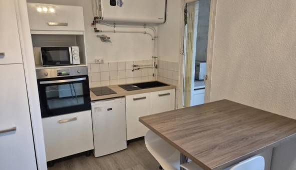 Logement tudiant Studio à Grenoble (38000)