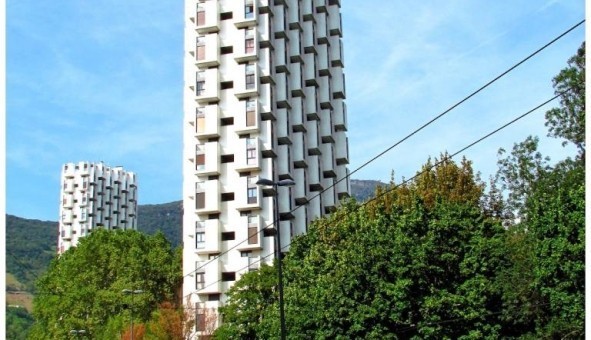 Logement tudiant Studio à Grenoble (38000)