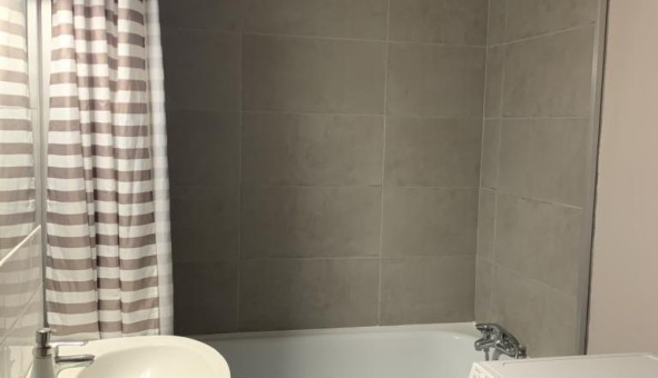 Logement tudiant Studio à Grenoble (38000)
