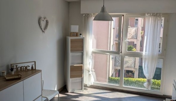 Logement tudiant Location Studio Vide Grenoble (38000)