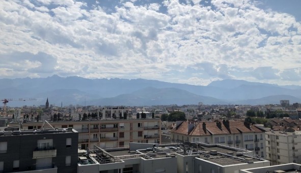Logement tudiant Studio à Grenoble (38000)