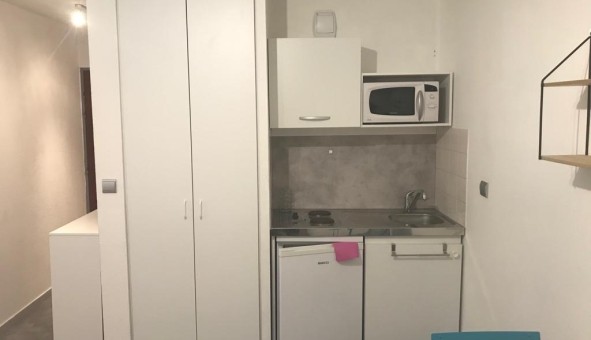 Logement tudiant Studio à Grenoble (38000)