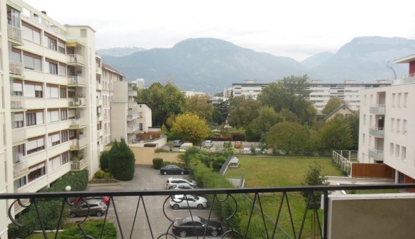 Logement tudiant Location Studio Vide Grenoble (38000)