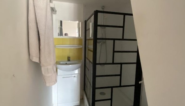 Logement tudiant Studio à Grenoble (38000)