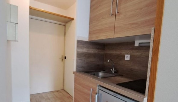 Logement tudiant Studio à Grenoble (38000)
