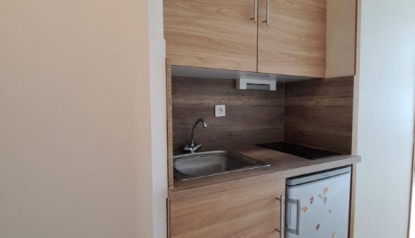 Logement tudiant Studio à Grenoble (38000)