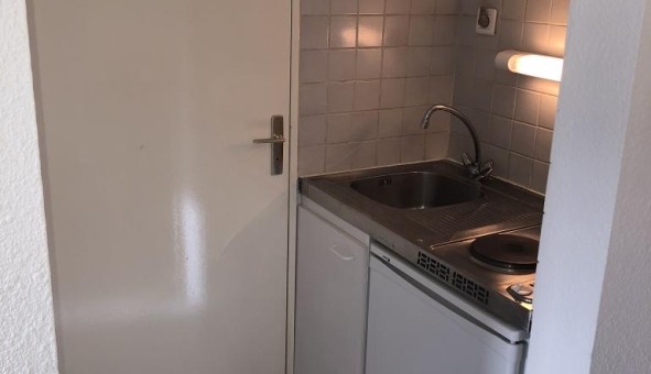 Logement étudiant Studio à Grenoble (38000)